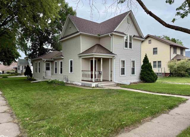 Property at 701 E Lucas St, Algona, IA 50511, 3 beds, 1 bath