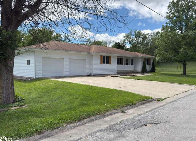 Property at 404 W De Voe St, Creston, IA 50801, 3 beds, 2 baths