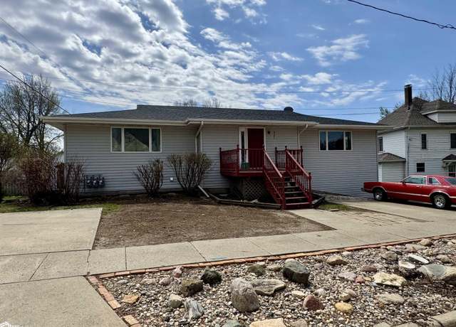 Property at 521 W 13th St #2, Carroll, IA 51401, 2 beds, 1 bath