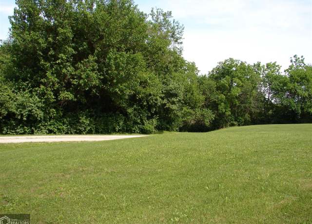 Property at 0 W Clay St, Mount Pleasant, IA 52641