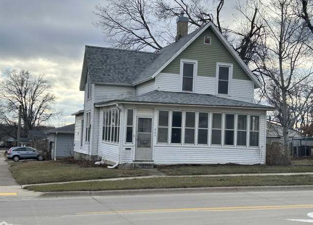 Property at 502 W Madison St, Marshalltown, IA 50158, 3 beds, 2 baths