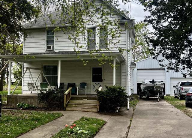 Property at 315 S Harrison St, Mediapolis, IA 52637, 5 beds, 2 baths