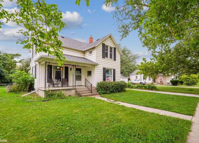 Property at 302 N 4th St, Montezuma, IA 50171, 3 beds, 1 bath