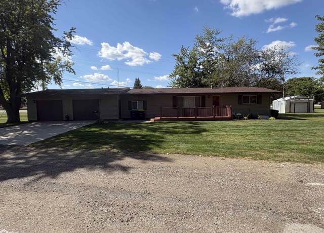 Property at 243 S Cedar St, Wapello, IA 52653, 2 beds, 1 bath