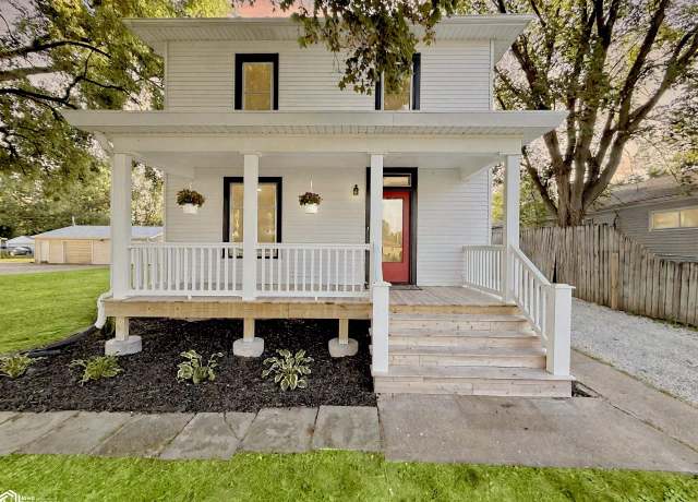 Property at 937 Shields St, Burlington, IA 52601, 3 beds, 2 baths