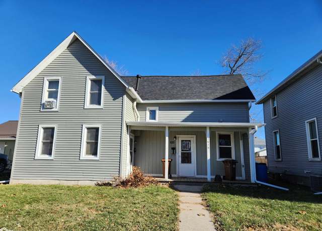 Property at 1016 Pearl St, Grinnell, IA 50112