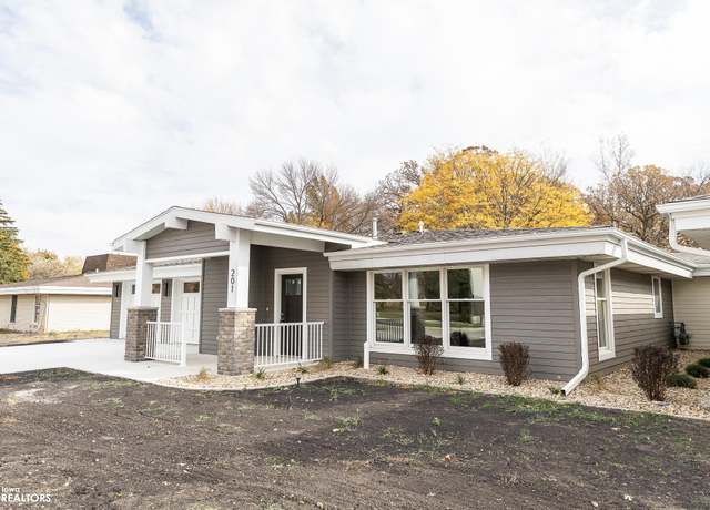 Property at 201 Glen Oaks Dr, Clear Lake, IA 50428, 2 beds, 2 baths