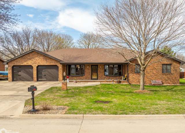 Property at 508 24th Pl SW, Mason City, IA 50401, 3 beds, 3.5 baths