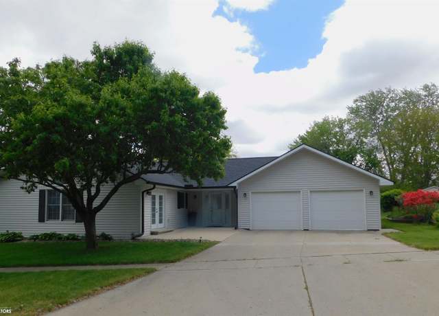 Property at 617 N 18th St, Denison, IA 51442, 2 beds, 2 baths