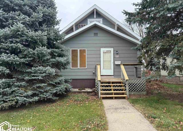 Property at 120 Carson Ave, Iowa Falls, IA 50126, 3 beds, 2 baths
