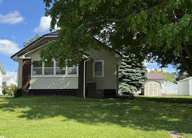 Property at 403 Livingston Ave, Creston, IA 50801, 2 beds, 1.5 baths