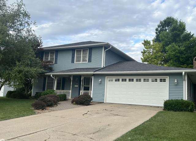 Property at 2207 Wakefield Dr, Marshalltown, IA 50158, 3 beds, 1.5 baths