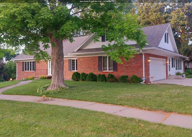Property at 1408 Miller Ave, Red Oak, IA 51566, 5 beds, 3 baths