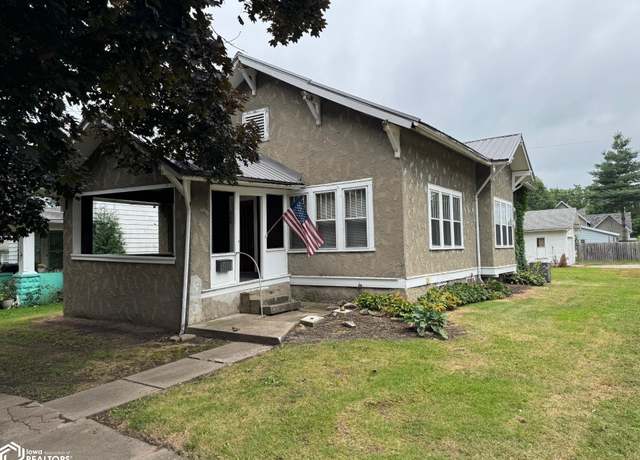 Property at 509 Hall St, Tama, IA 52339, 3 beds, 1 bath