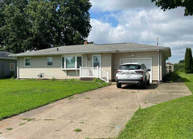 Property at 1400 Lynnwood Dr, Burlington, IA 52601, 3 beds, 1 bath