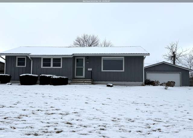 Property at 1407 S 2nd St, Marshalltown, IA 50158, 3 beds, 2.5 baths