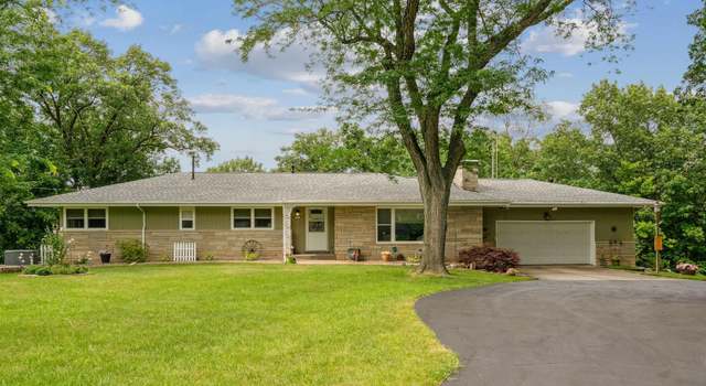 Photo of 3011 Timberlane Dr, Fort Madison, IA 52627
