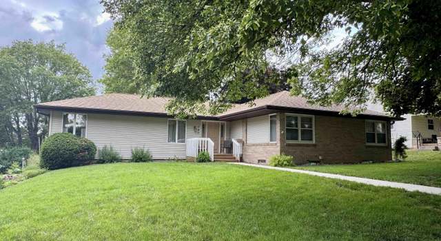Photo of 707 E Division St, Audubon, IA 50025