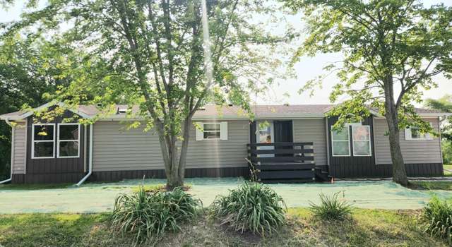Photo of 111 Lyon St, Murray, IA 50174