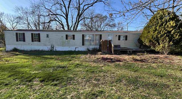 Photo of 201 Rock Island Rd, Libertyville, IA 52567