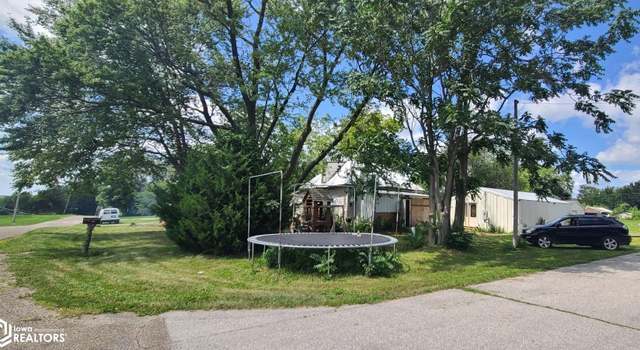Photo of 407 Commercial St, Rose Hill, IA 52586