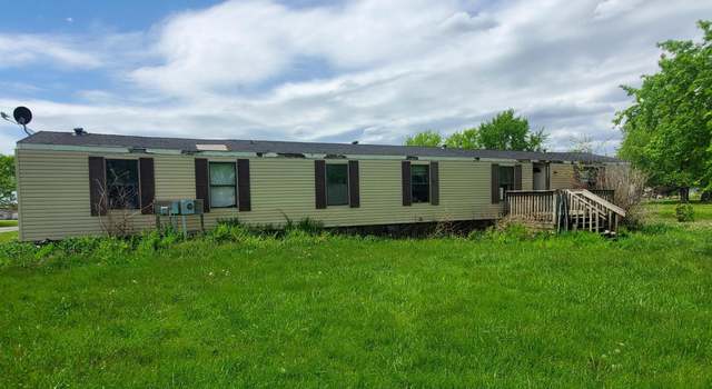 Photo of 201 Van Buren St, Clearfield, IA 50840