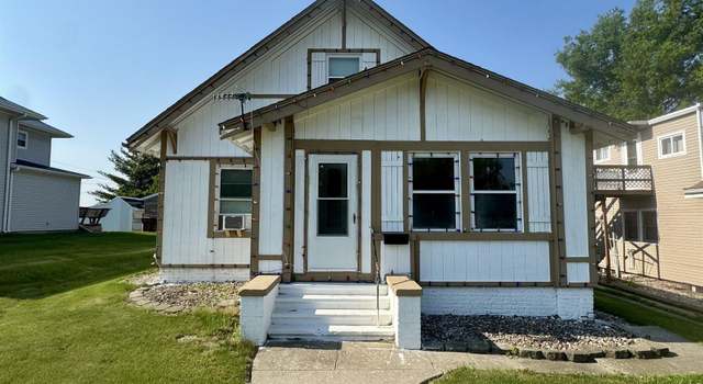Photo of 607 S Division St, Audubon, IA 50025