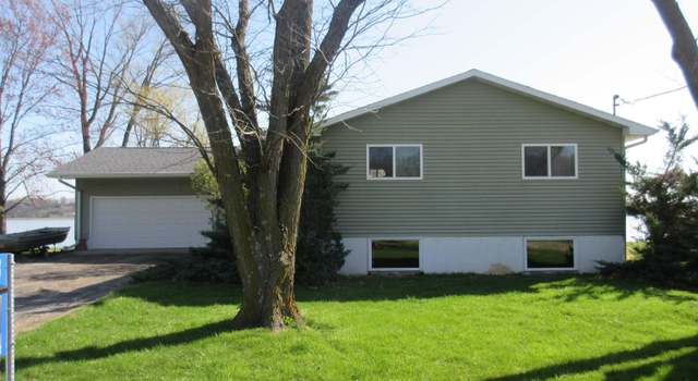 Photo of 3024 Koehler Ln, Montrose, IA 52639