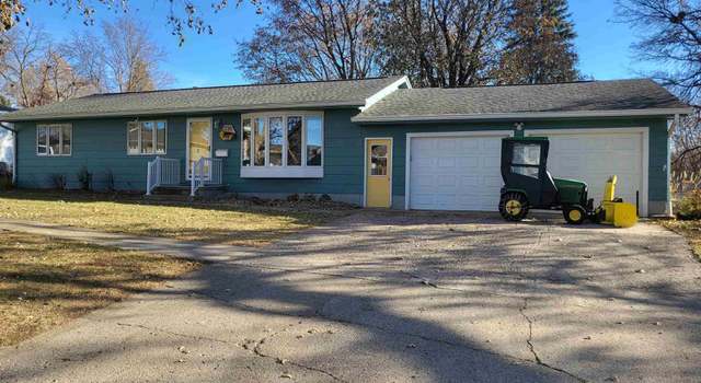 Photo of 735 7th Ave Ave, Coon Rapids, IA 50058