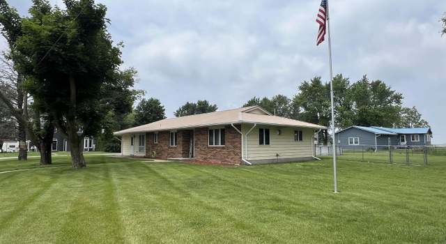 Photo of 204 W 4th St, Packwood, IA 52580