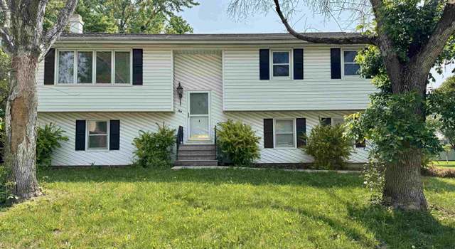 Photo of 314 Hawthorne Rd, Iowa Falls, IA 50126