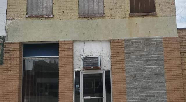 Photo of 1121 Main St, Hamburg, IA 51640