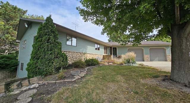 Photo of 20144 440th St, Lake Mills, IA 50450