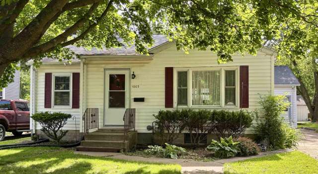 Photo of 1003 S Main St, Fairfield, IA 52556