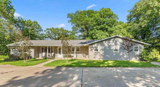 Photo of 12134 Sylvan Heights Rd, Burlington, IA 52601