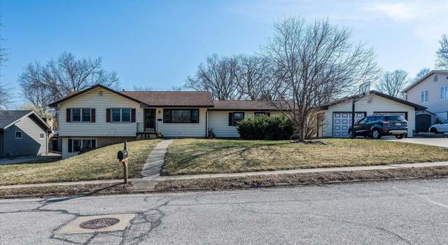 Photo of 1613 Farnam St, Harlan, IA 51537
