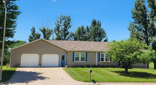 Photo of 461 Pin Oak Dr Dr, Ida Grove, IA 51445