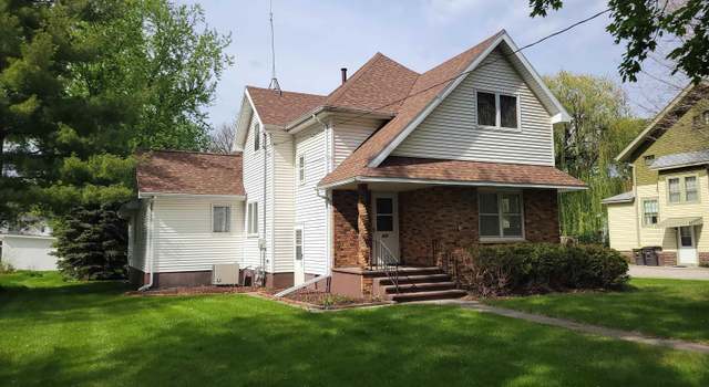 Photo of 715 W Broadway St, Eagle Grove, IA 50533
