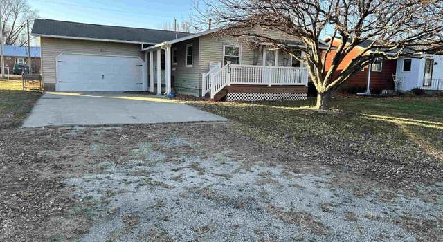 Photo of 633 Way Ave, Woden, IA 50484
