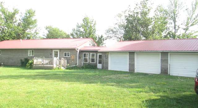 Photo of 31960 570th Street St, Chariton, IA 50049