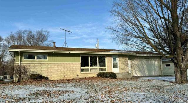 Photo of 102 Fairway Dr Dr, Clear Lake, IA 50428
