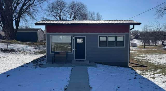 Photo of 702 Guthrie St, Adair, IA 50002