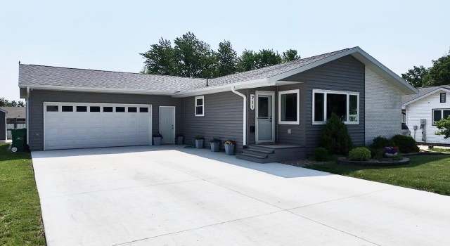 Photo of 711 S Jerome St, Algona, IA 50511