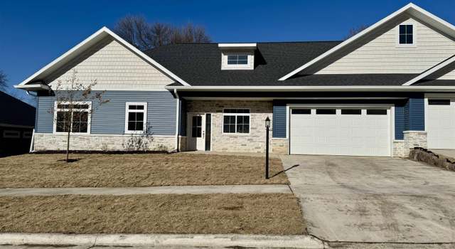 Photo of 316 27th Pl S, Clear Lake, IA 50428