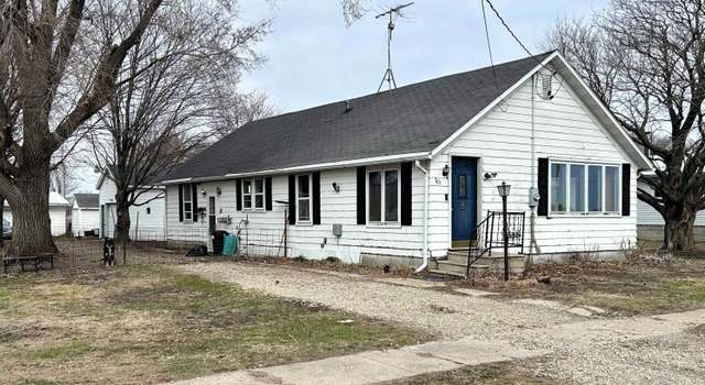 Photo of 701 4th St, Burt, IA 50522