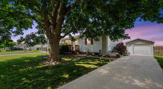 Photo of 1205 Larkfield Ct, Marshalltown, IA 50158