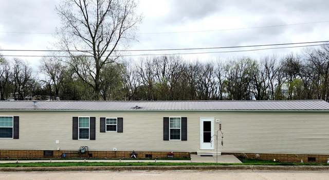 Photo of 904 Grant St, Beacon, IA 52534