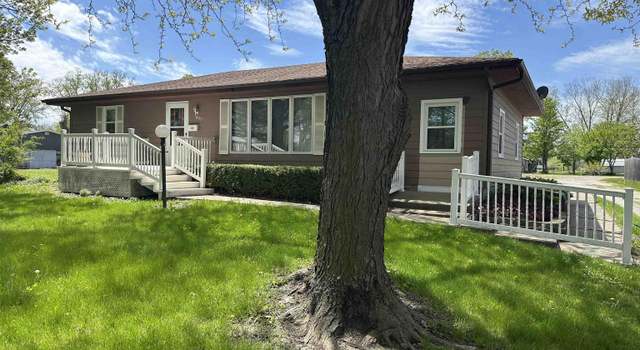 Photo of 431 S 7th St, Chariton, IA 50049