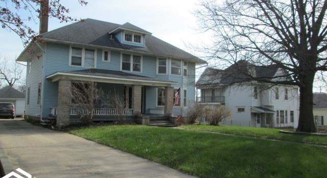 Photo of 824 Woodlawn Avevnue Ave, Chariton, IA 50049