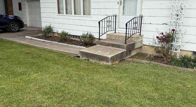 Photo of 215 W Johnston St, Gladbrook, IA 50635